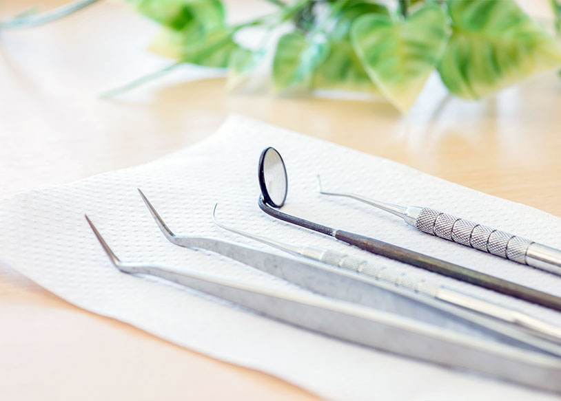 しのはら歯科医院　歯周病治療　歯垢をとる